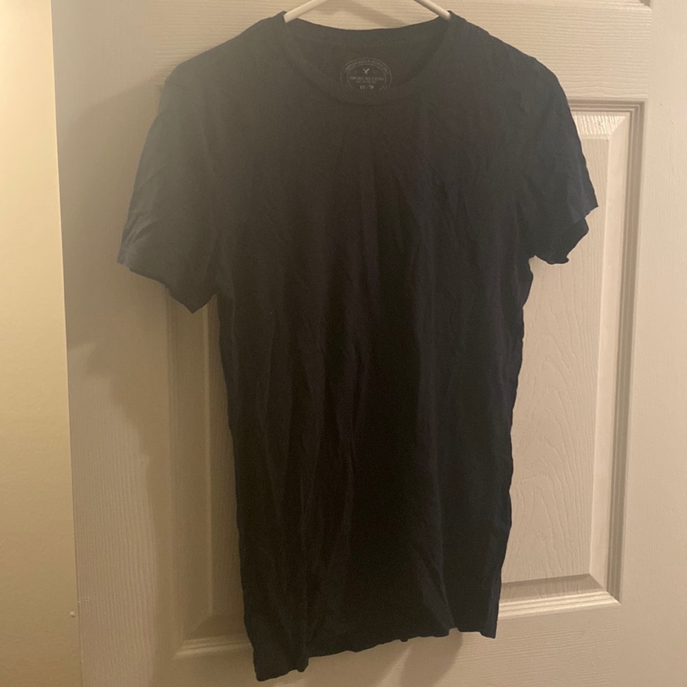 American Eagle tee